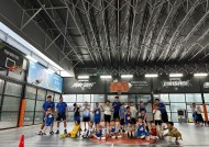 金年会体育-篮球体能培训课程开始，运动员备战