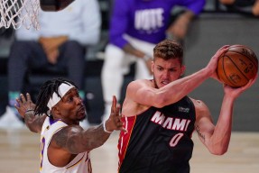 金年会官网-快船大将莱昂纳德受伤，球队实力受损卫冕前景生变？的简单介绍